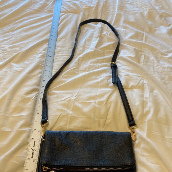 2 Vegan Leather cross body bags black and camel - Picture 5 of 10